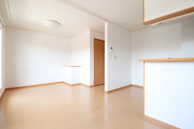 居室・リビング　※別室の参考写真の為、現況優先です。