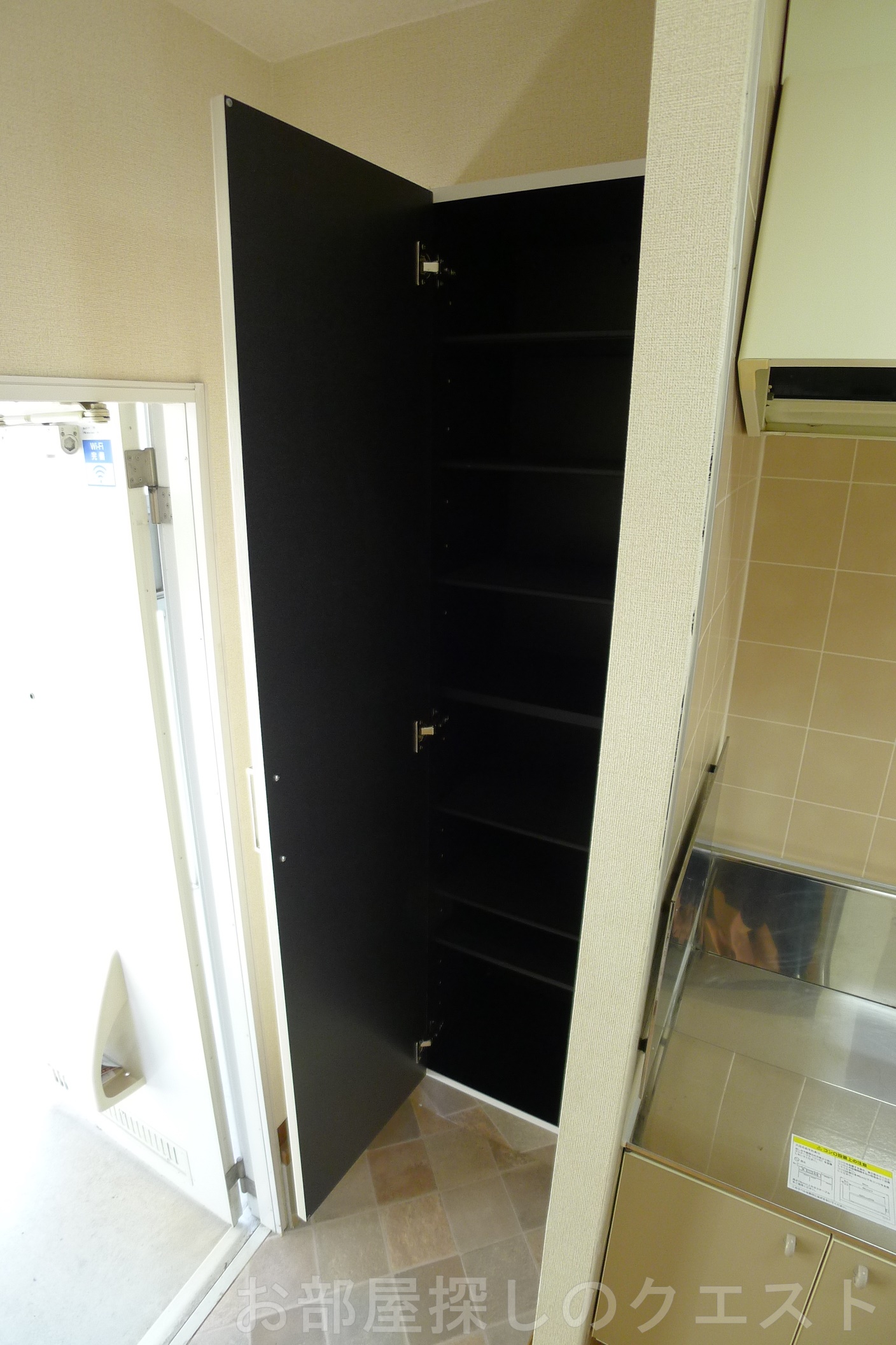 玄関　（写真は同物件イメージ）