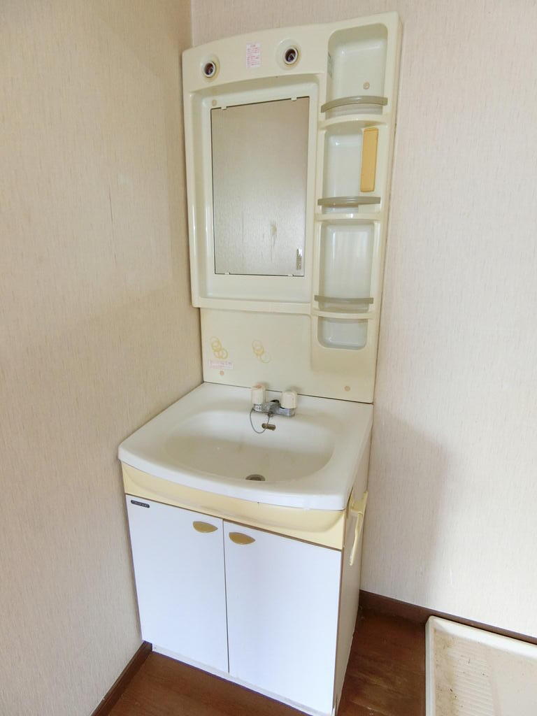 洗面設備　忙しい朝に欠かせない独立洗面台♪