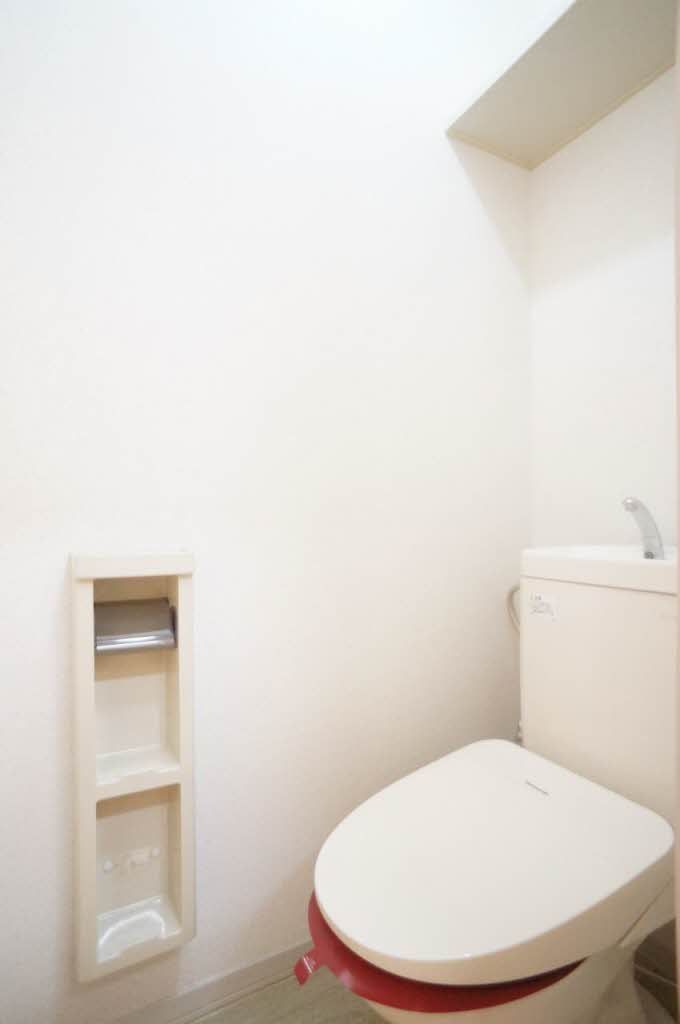 トイレ　トイレ