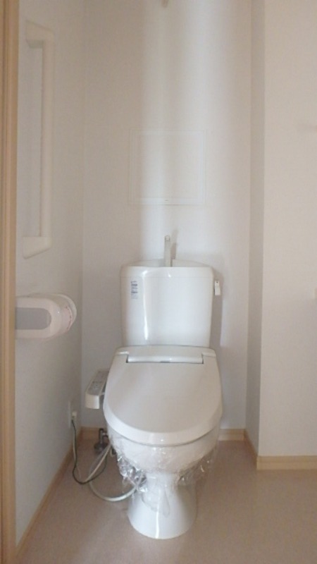 トイレ　図面と現状に相違がある場合には現状を優先