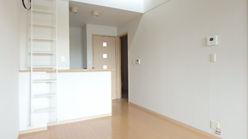 居室・リビング　図面と現状に相違がある場合には現状を優先