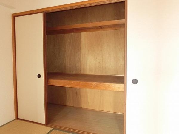 収納　たっぷり収納できる押入れ！