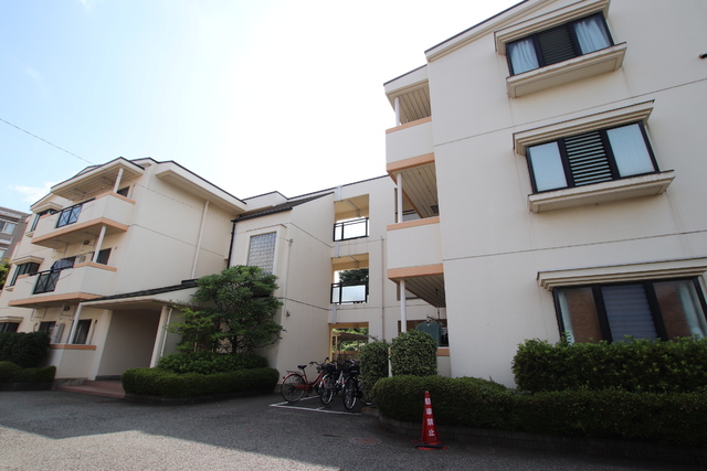 建物外観　★全戸角部屋★