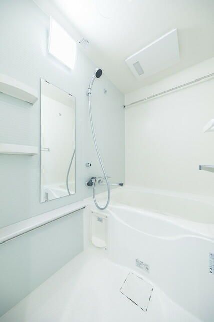 バス・シャワールーム　別タイプ部屋　参考写真です