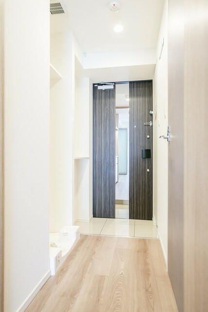 玄関　別タイプ部屋　参考写真です