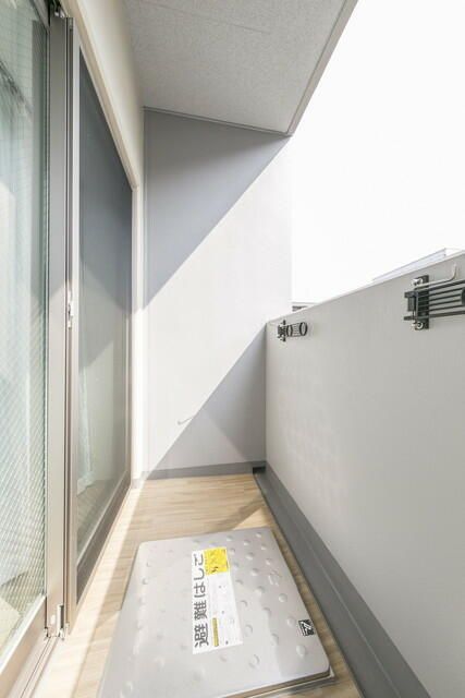 バルコニー　別タイプ部屋　参考写真です