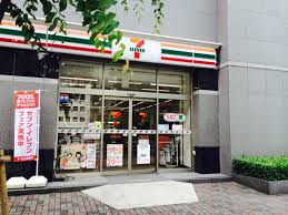 コンビニ　セブンイレブン 日本橋人形町2丁目店（コンビニ）まで311m