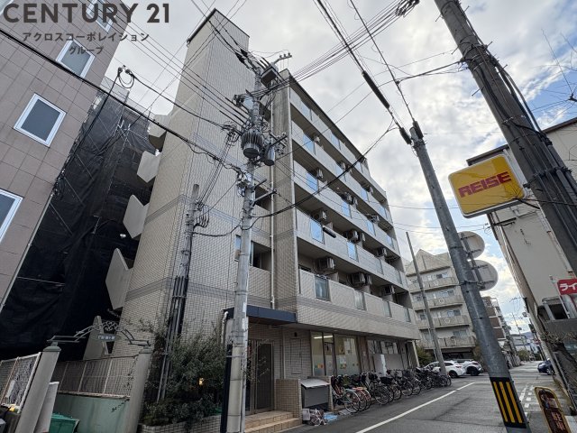 建物外観　オートロック付き