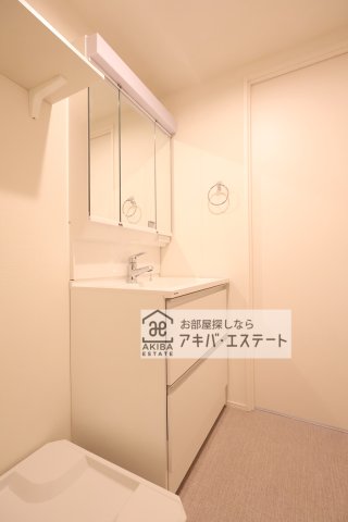 洗面設備　同一仕様写真