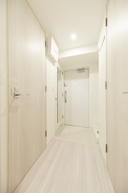 玄関　※写真は同タイプ住戸です。