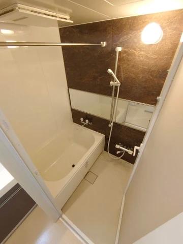 バス・シャワールーム　別のお部屋のイメージ写真です