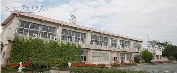 小学校　田原市立田原東部小学校（小学校）まで1049m