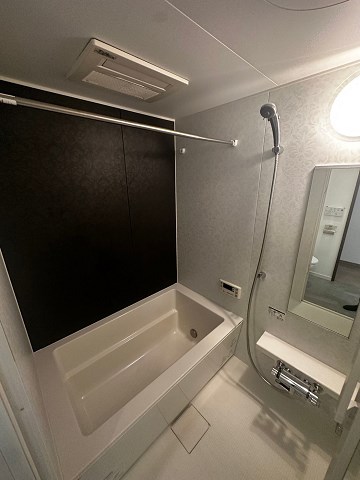 バス・シャワールーム　お風呂です