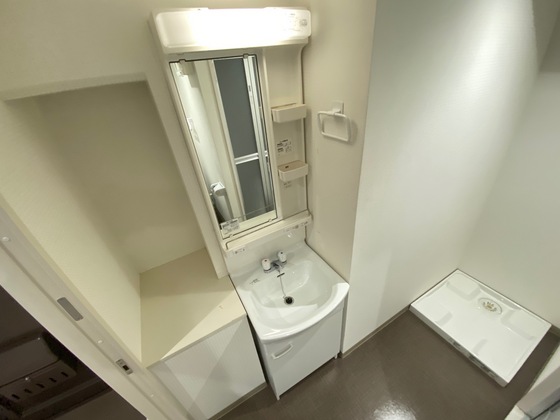 洗面設備　※別の部屋の写真です