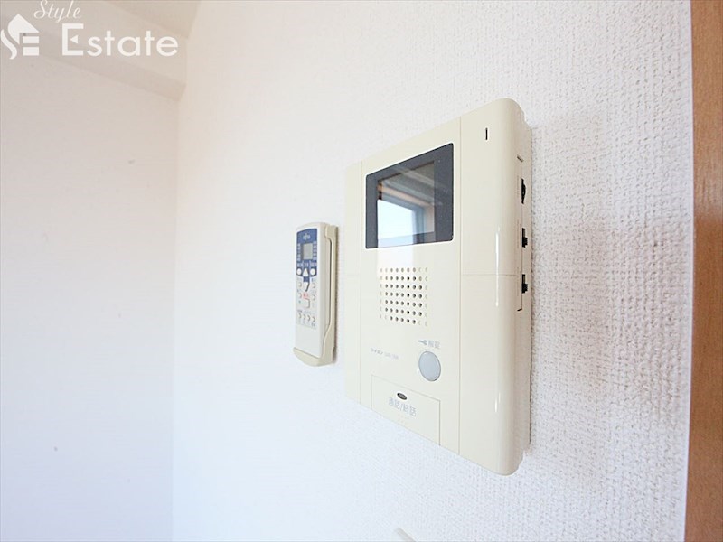 セキュリティ　モニター付きインターホン