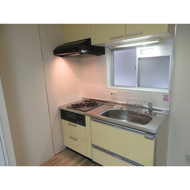 キッチン　同間取り別部屋の写真です