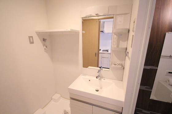 洗面設備　※別部屋の写真です