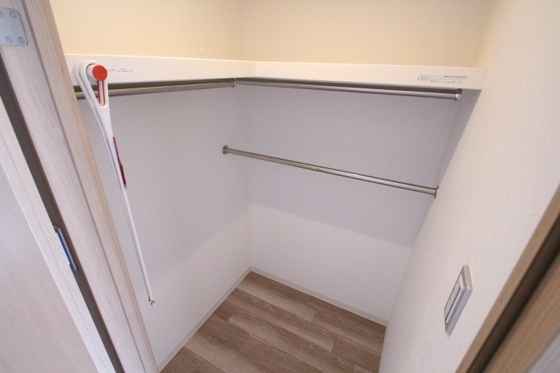 収納　※別部屋の写真です
