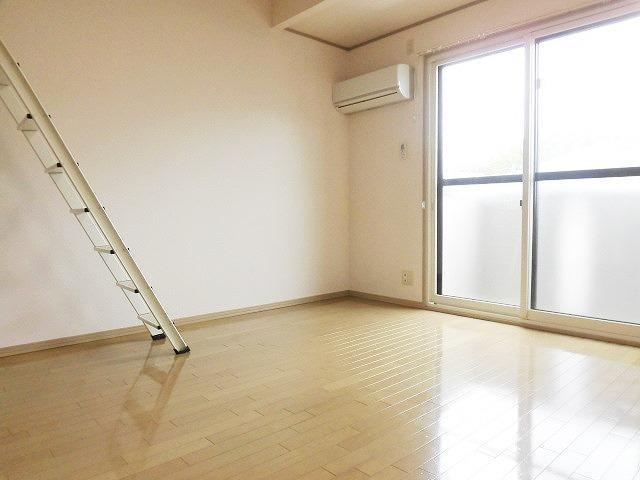 エントランス　☆洋室☆