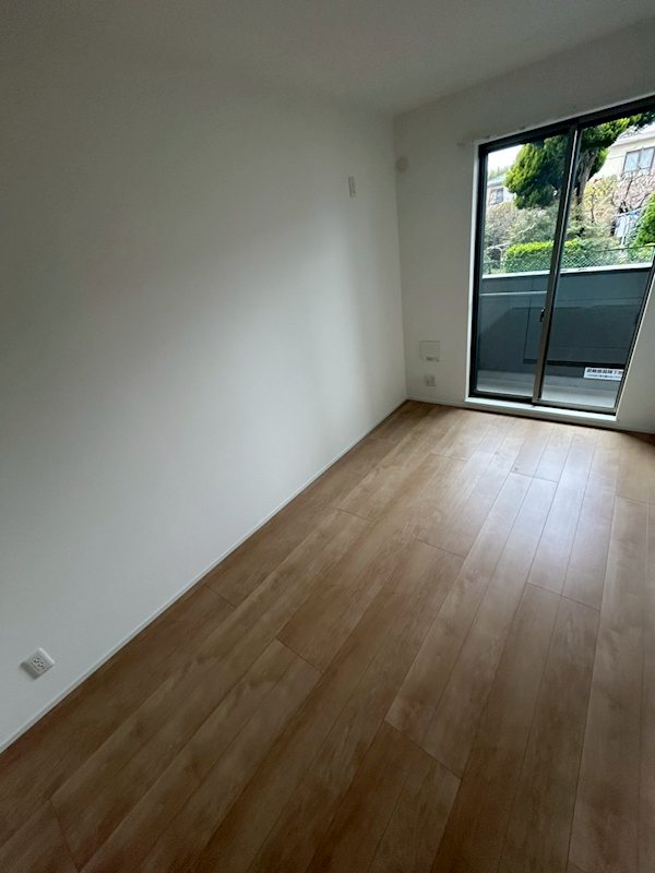 その他部屋・スペース　窓があり日差しの入るお部屋です