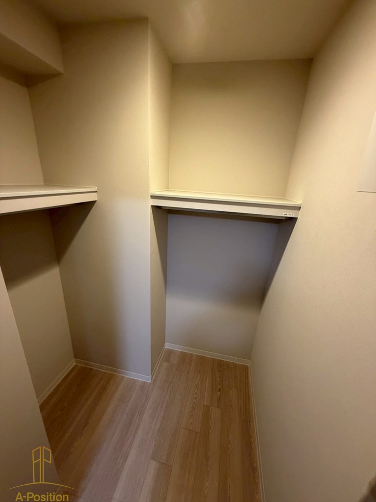 収納　サンエール南堀江