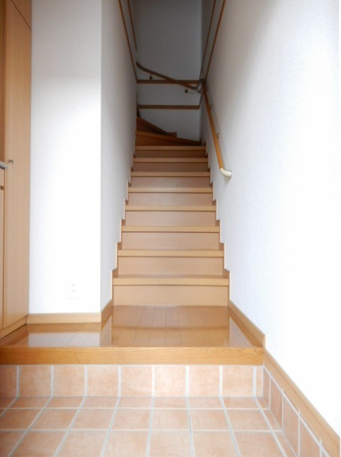 玄関　図面と現状に相違がある場合には現状を優先