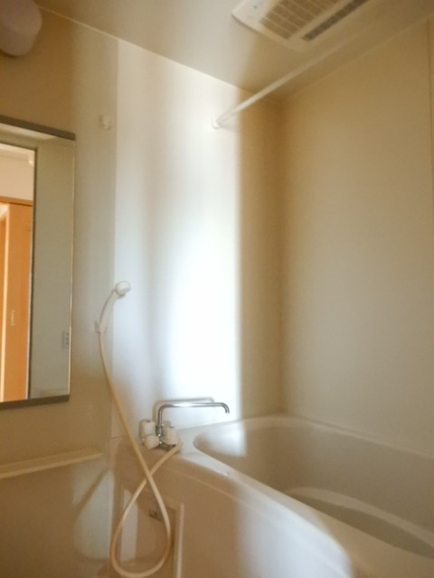 バス・シャワールーム　図面と現状に相違がある場合には現状を優先