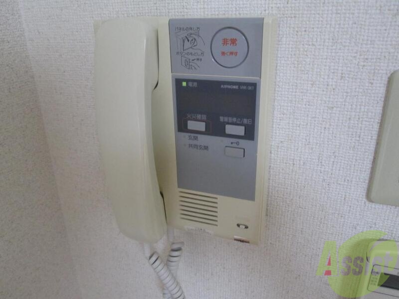 セキュリティ　もちろんインターホン付きですよー