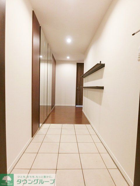 玄関　お部屋探しは株式会社　タウンハウジング　までお気軽にお問合…