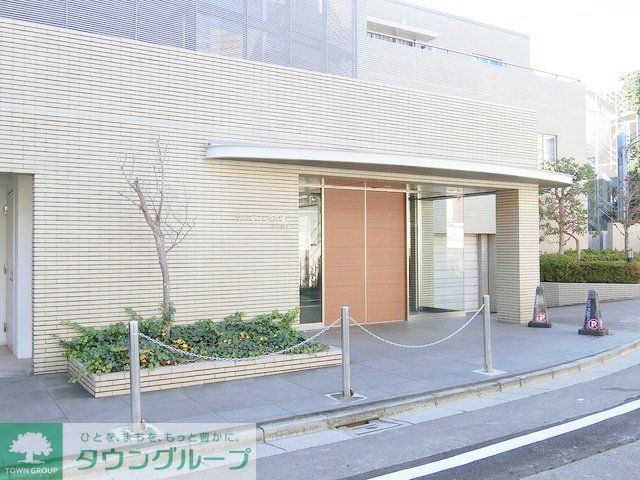 エントランス　部屋探しは株式会社　タウンハウジング　までお気軽にお問合せ…