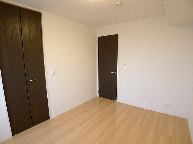 その他部屋・スペース　洋室6帖