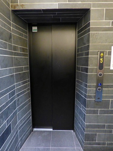 その他　エレベーター☆