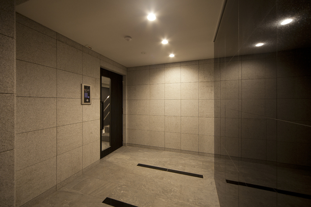 セキュリティ　★オートロック付き★