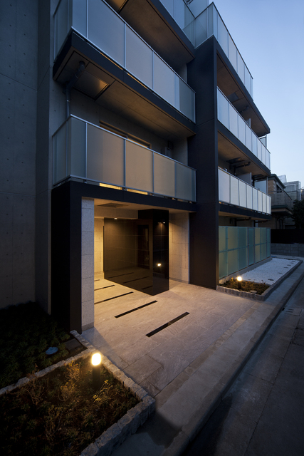 エントランス　★建物入り口★