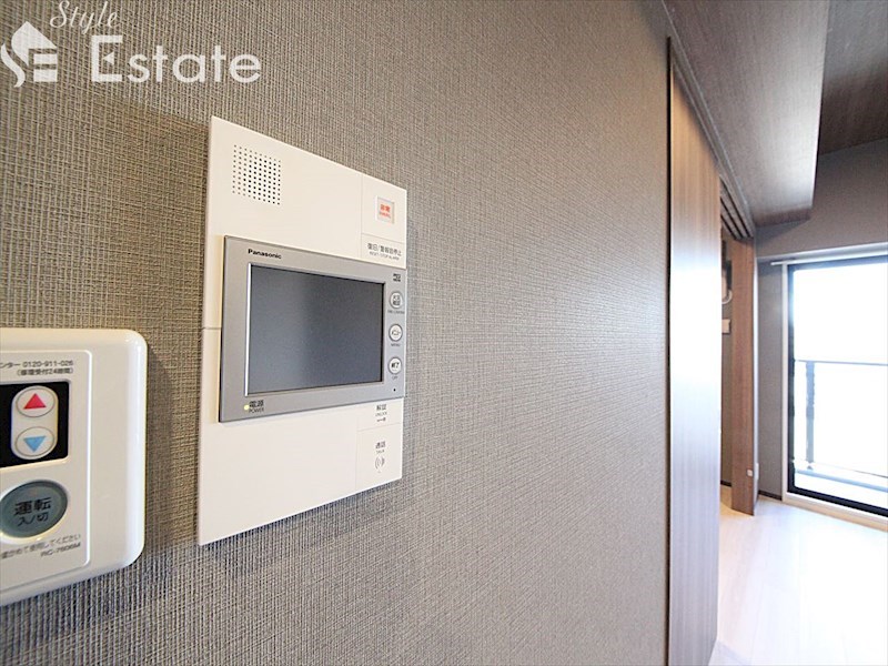 セキュリティ　モニター付きインターホン