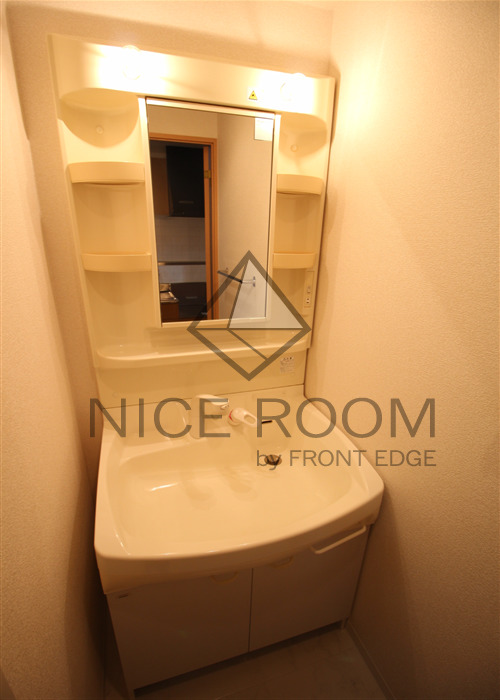 洗面設備　シャルマンフジ大阪城南　独立洗面台