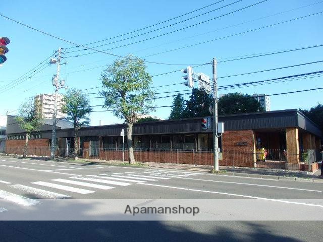 幼稚園・保育園　カトリック聖園てんしのおうち（幼稚園・保育園）まで221m