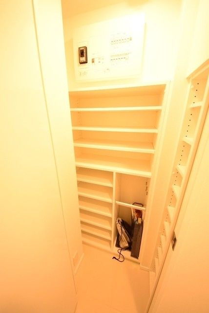 玄関　シューズBOX