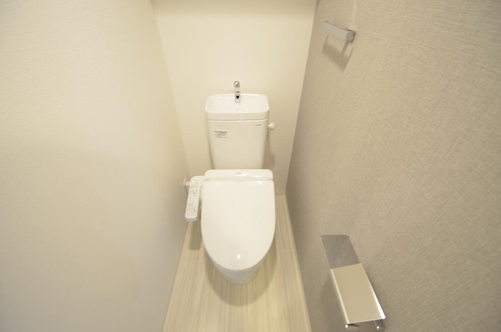 トイレ　シャワー付トイレ