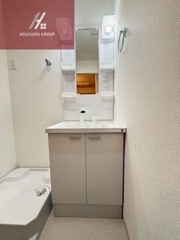 洗面設備　コンパクトで使いやすい洗面所