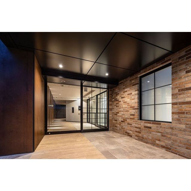 エントランス　２０２３年１１月撮影