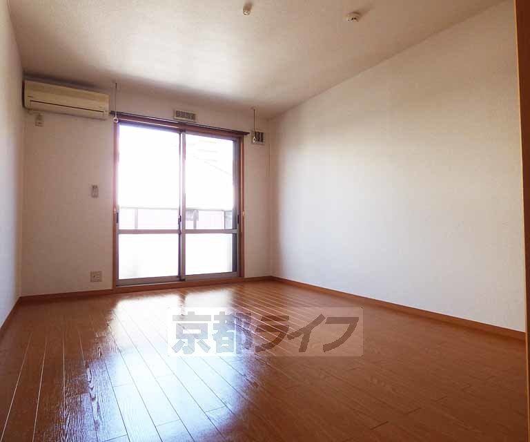 居室・リビング　綺麗な洋室です