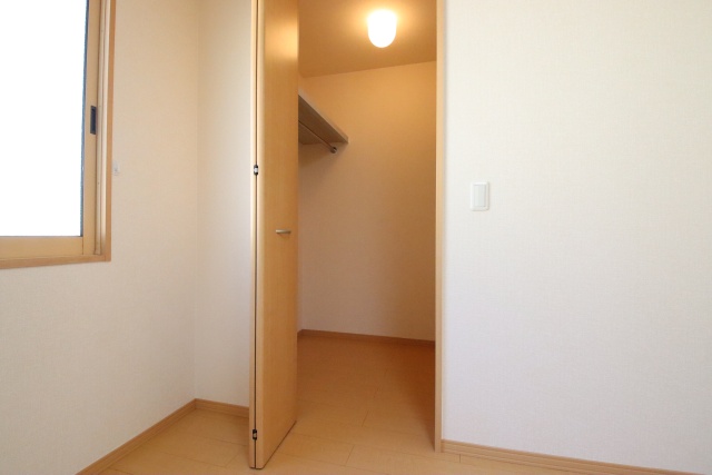 収納　※別室の参考写真の為、現況優先です。