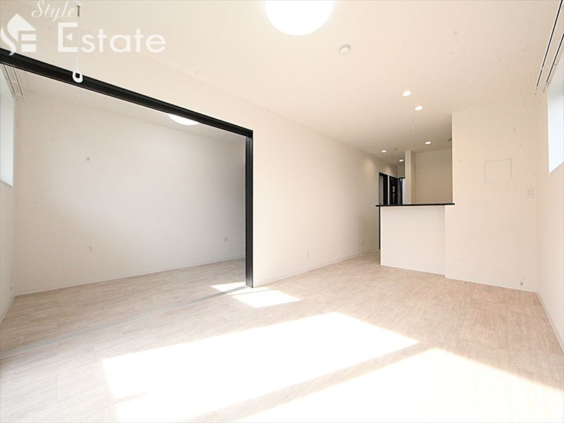 居室・リビング　内装