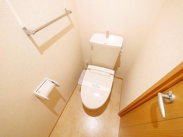 トイレ　ゆったりとした空間のトイレです
