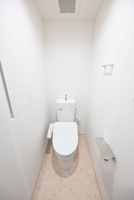 トイレ　シンプルで使いやすいトイレです