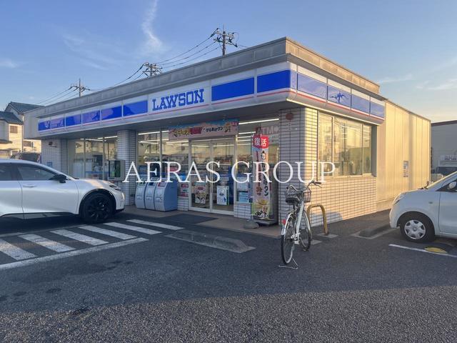 コンビニ　ローソン さいたま深作店（コンビニ）まで559m