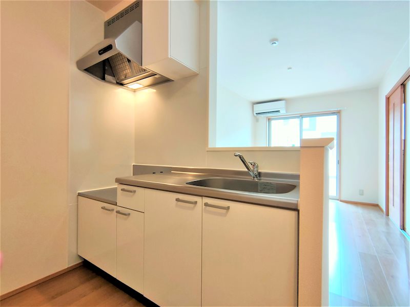 キッチン　おしゃべりしながら料理が出来る対面型キッチンです。