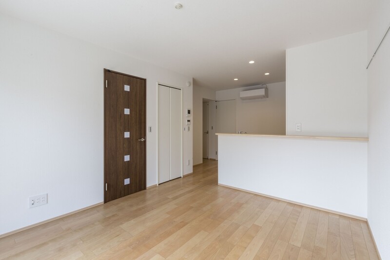 居室・リビング　使いやすい形の為、レイアウトを楽しめます♪